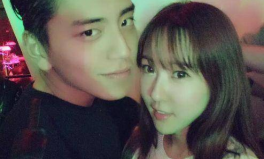 最近網(wǎng)紅吃瓜事件男的,揭秘男性角色在當(dāng)代網(wǎng)絡(luò)輿論場的微妙變化